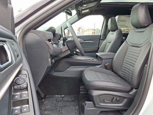 New 2026 Ford Explorer ST-Line w/ ST-Line Street Pack image 11