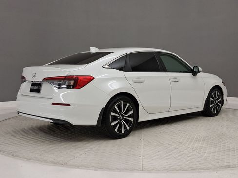 Used 2022 Honda Civic EX image 7
