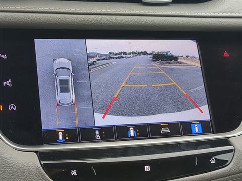 Used 2021 Cadillac XT5 Premium Luxury image 19