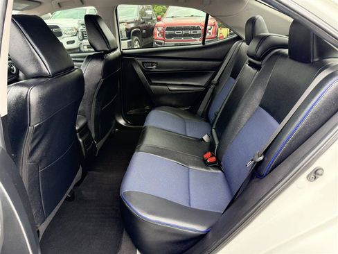Used 2019 Toyota Corolla SE FWD image 17