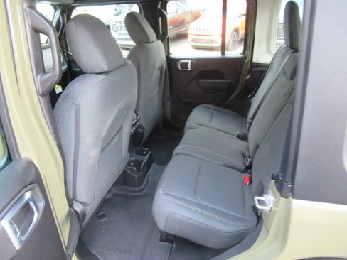 New 2026 Jeep Wrangler Unlimited Sport image 38