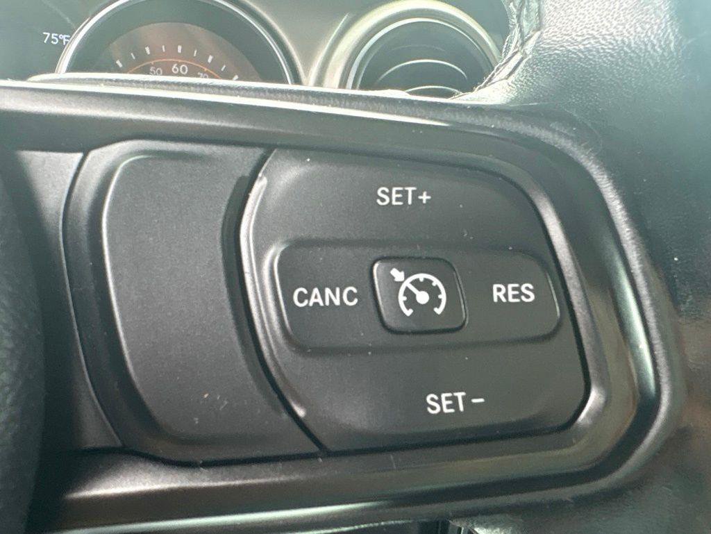 Used 2021 Jeep Gladiator Sport AWD/4WD image 41