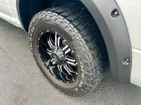 Used 2015 RAM 1500 Big Horn image 10