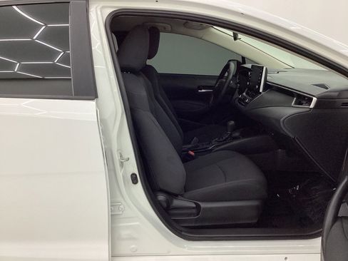 Used 2020 Toyota Corolla LE w/ Carpet Mat Package (TMS) FWD image 13