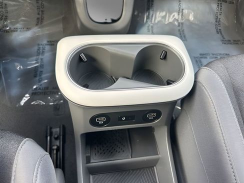 Used 2024 Hyundai Ioniq 5 SEL image 17