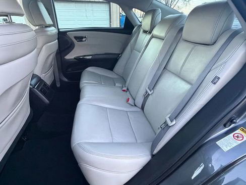 Used 2013 Toyota Avalon XLE image 21