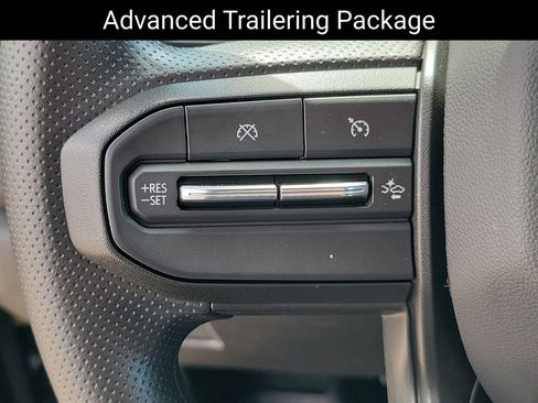 Used 2024 Chevrolet Colorado Trail Boss w/ Technology Package AWD/4WD image 18