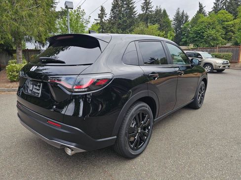 New 2026 Honda HR-V Sport image 8