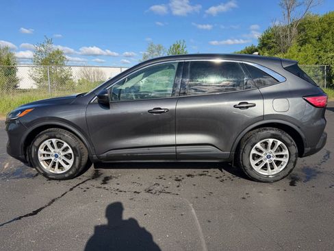 Used 2020 Ford Escape SE FWD image 10