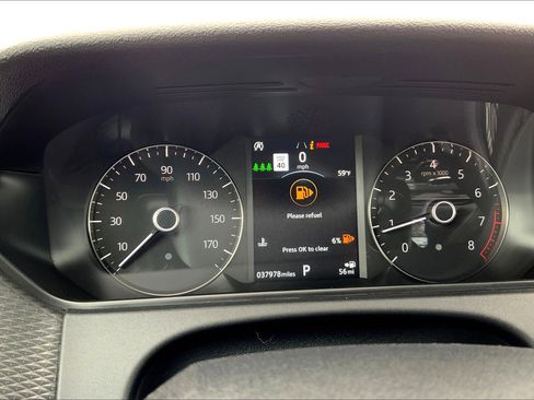 Used 2020 Land Rover Range Rover Velar S image 25