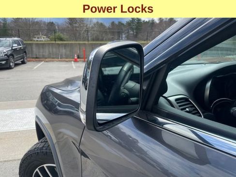 Used 2018 Jeep Grand Cherokee Limited image 6