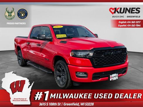 Used 2025 RAM 1500 Big Horn AWD/4WD image 1