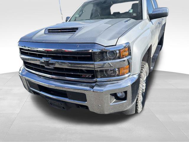 Used 2019 Chevrolet Silverado 2500 LTZ w/ Duramax Plus Package AWD/4WD image 3