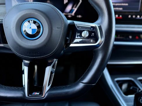 Used 2024 BMW i7 eDrive50 w/ M Sport Package image 26