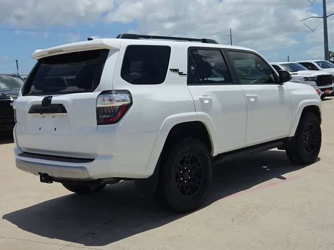 Used 2024 Toyota 4Runner TRD Off-Road Premium w/ Moonroof Package AWD/4WD image 8
