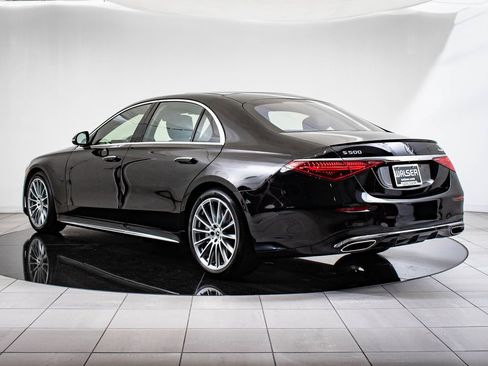 Certified 2022 Mercedes-Benz S 500 4MATIC image 6