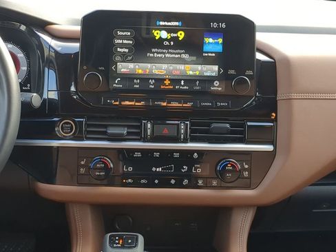 Certified 2024 Nissan Pathfinder Platinum w/ Cargo Package image 17