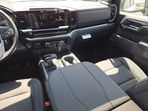 New 2026 GMC Sierra 1500 Elevation w/ Elevation Premium Package AWD/4WD image 34