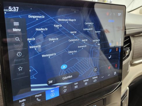 Used 2024 Ford Expedition Limited image 4