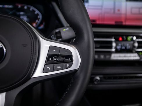 Used 2025 BMW Z4 M40i w/ Edition image 42