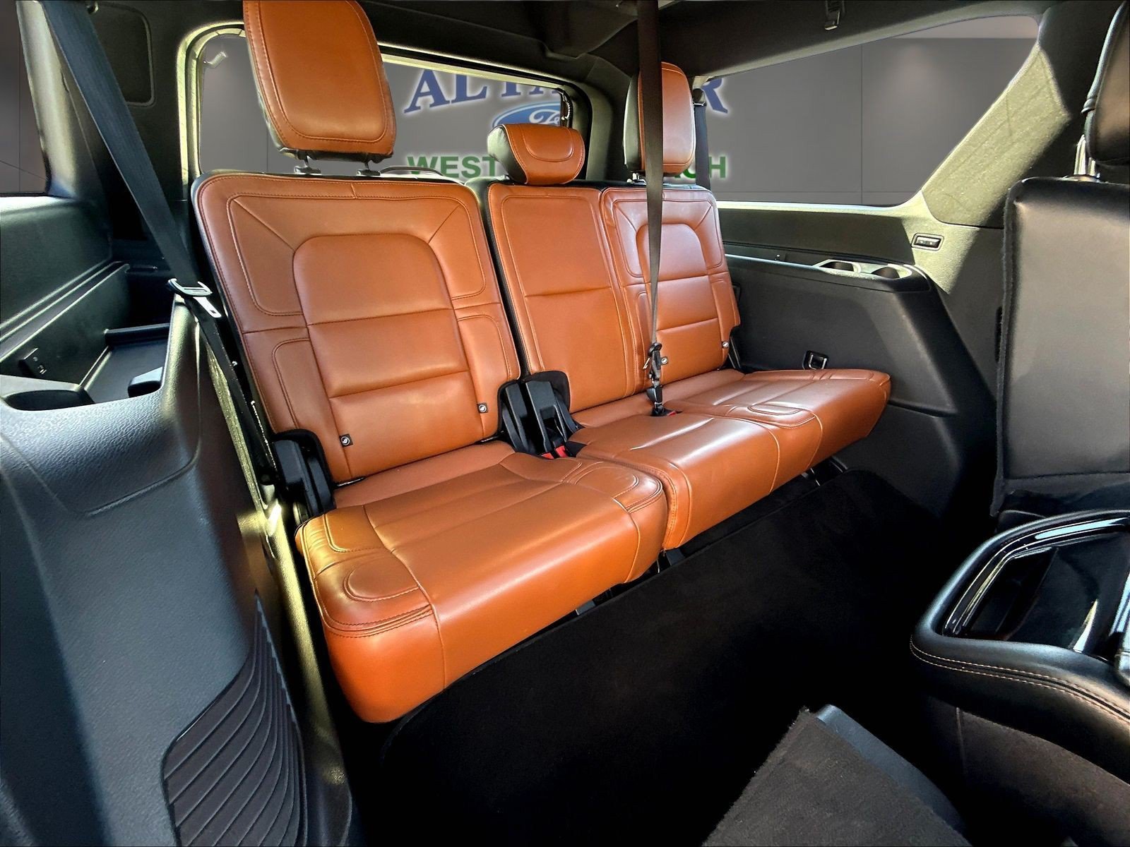 Used 2019 Lincoln Navigator L Reserve AWD/4WD image 30