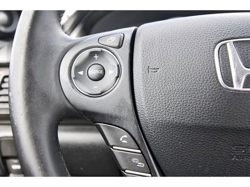 Used 2015 Honda Accord EX-L image 18