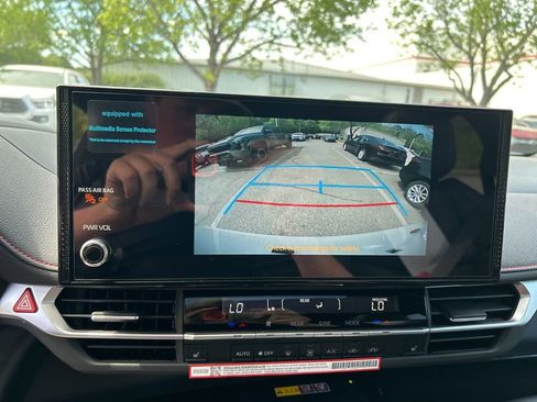 New 2026 Toyota Sienna XSE image 6