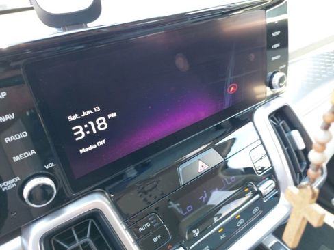 Used 2023 Kia Sorento EX FWD image 7