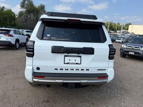 Used 2025 Toyota 4Runner Trailhunter AWD/4WD image 5