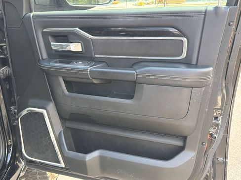 Used 2022 RAM 2500 Laramie AWD/4WD image 14