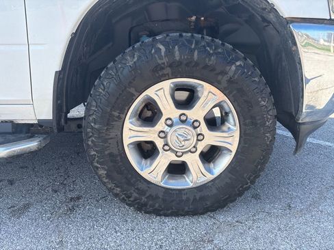 Used 2021 RAM 2500 Big Horn w/ Level 1 Equipment Group image 39