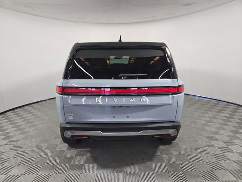 Used 2024 Rivian R1S Adventure AWD/4WD image 4