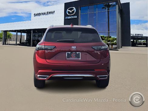 Used 2024 Buick Envision Avenir image 6