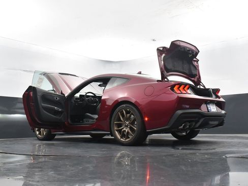 New 2025 Ford Mustang GT Premium image 40