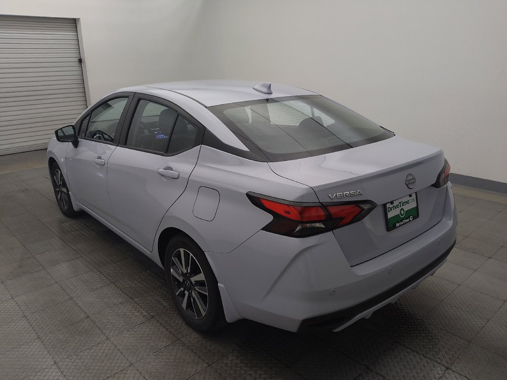 Used 2025 Nissan Versa SV w/ Trunk Package FWD image 5