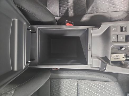 New 2026 Nissan Sentra SV w/ Floor Mat Package FWD image 24
