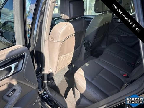 Used 2025 Porsche Macan w/ Premium Package Plus AWD/4WD image 8