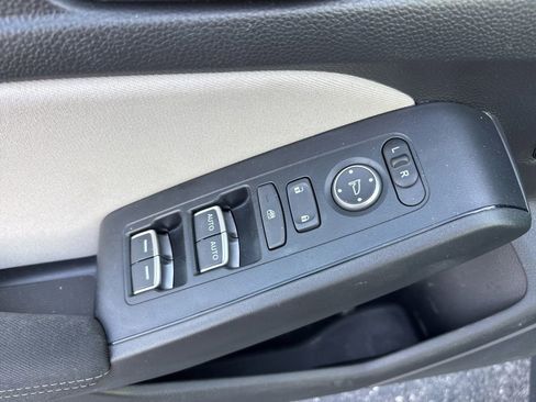 Used 2023 Honda Civic LX image 14