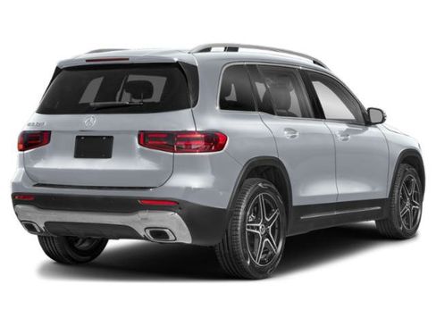 New 2026 Mercedes-Benz GLB 250 4MATIC image 14