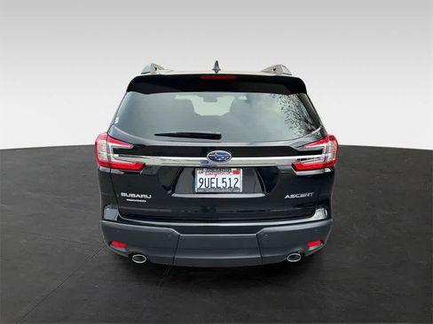 Certified 2025 Subaru Ascent Premium image 5