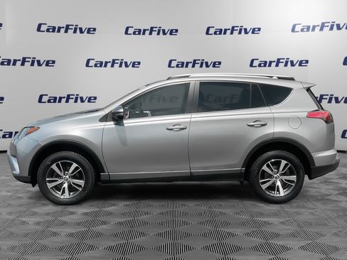 Used 2016 Toyota RAV4 XLE AWD/4WD image 2