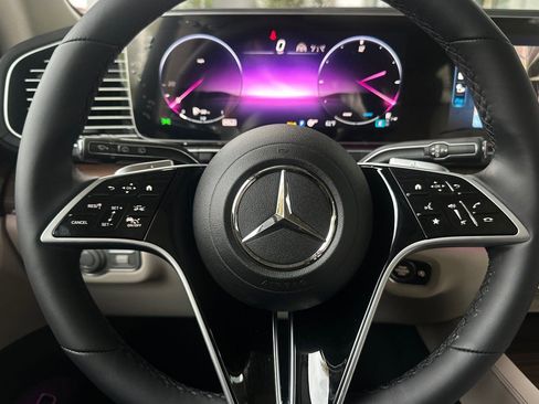 New 2026 Mercedes-Benz GLS 450 4MATIC image 22