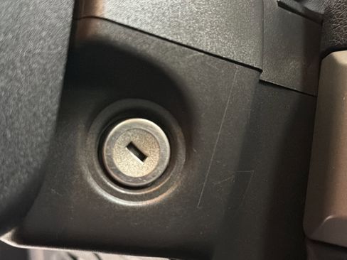 Used 2012 Ford F150 Raptor w/ Raptor Luxury Pkg image 23