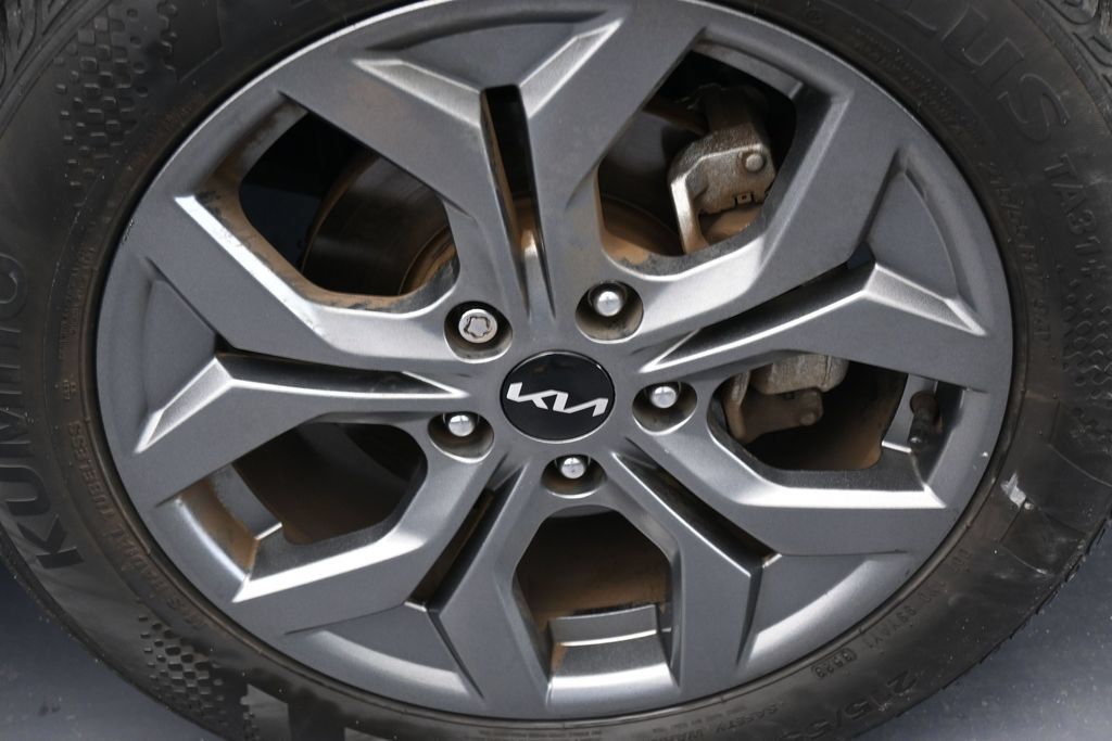 Used 2024 Kia Seltos S FWD image 44