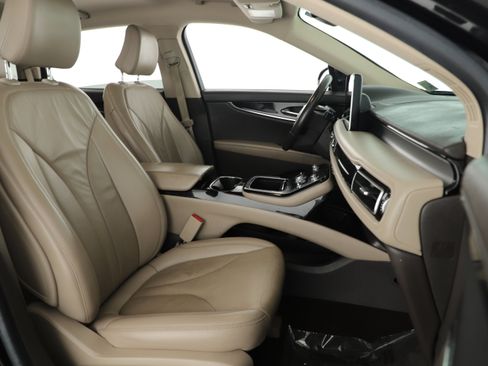 Used 2021 Lincoln Nautilus FWD w/ Equipment Group 101A image 21