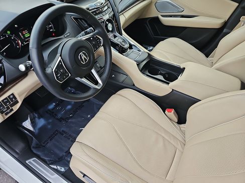 Used 2023 Acura RDX AWD w/ Advance Package image 16