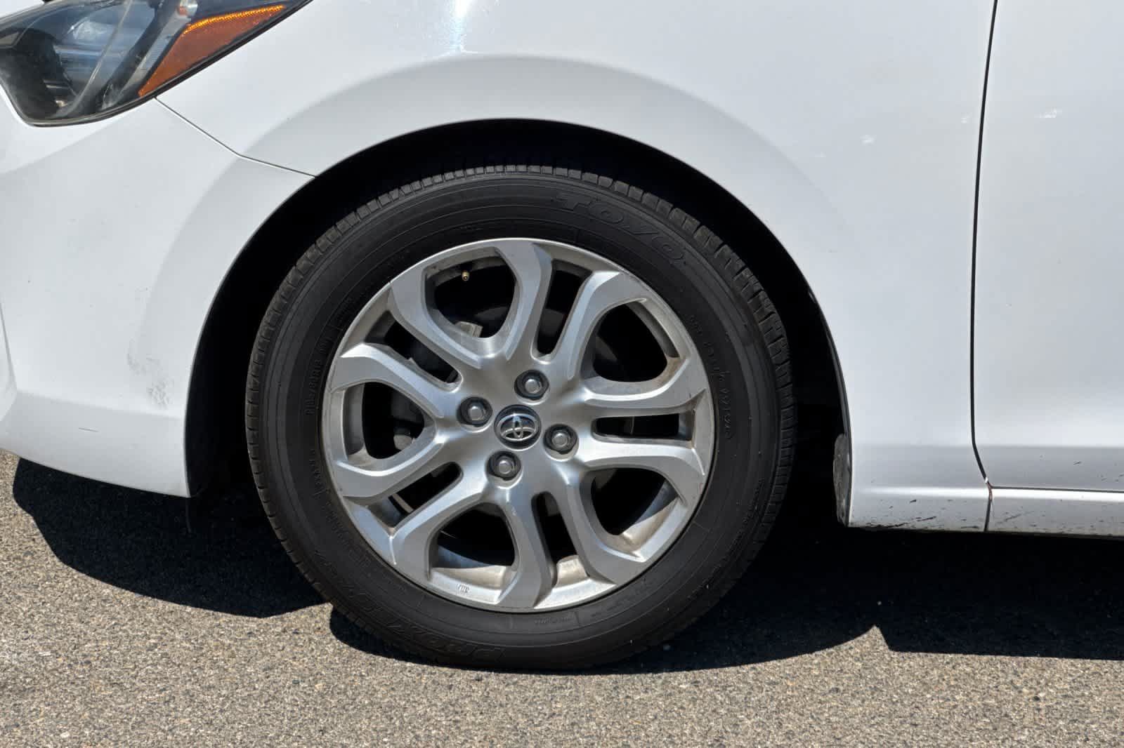 Used 2018 Toyota Yaris iA FWD image 13