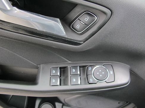 New 2025 Ford Escape ST-Line w/ Equipment Group 301A image 8