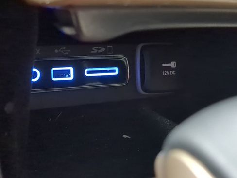 Used 2016 Jeep Grand Cherokee Laredo 75th Anniversary image 36