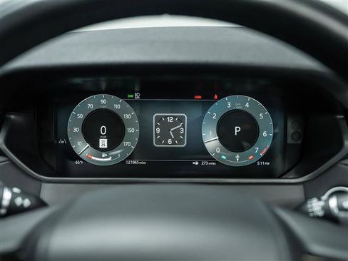New 2025 Land Rover Range Rover Velar S AWD/4WD image 20